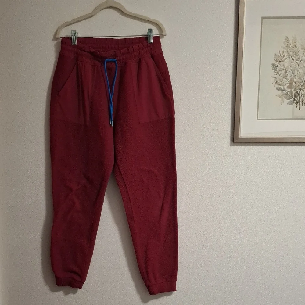 Cotopaxi Burgundy Jogger Pants Sweatpant Fleece Drawstring - Picture 1 of 6